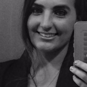 Meet your Posher, Holly