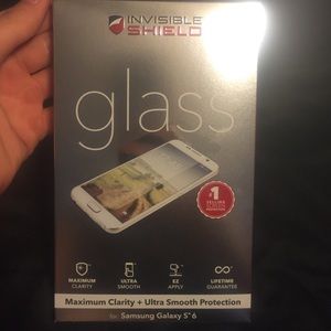 Zagg glass screen protector for a Galaxy s6