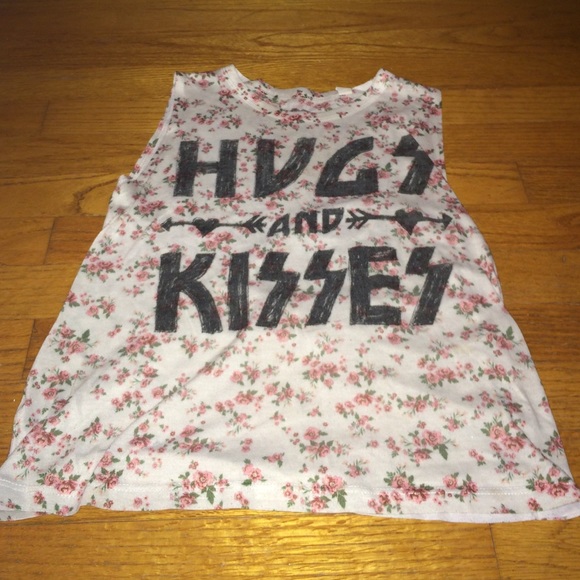 Hugs and kisses tank top - Picture 1 of 1