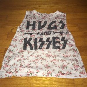Hugs and kisses tank top