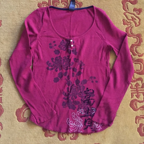 Lucky Brand Waffle Henley. Large.