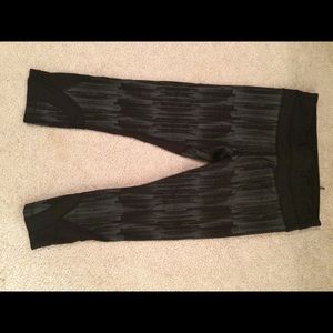 Lululemon run inspire crop hemmed to fit 5'2