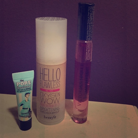 Benefit foundation, porefessional & VS perfume
