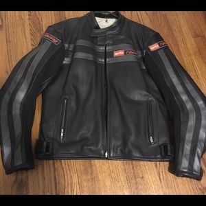 Aprilia Black Leather Jacket🏍