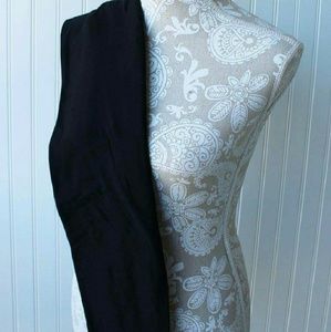 NWT LuLaRoe Solid Black TC Leggings