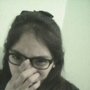 Meet your Posher, Mayra