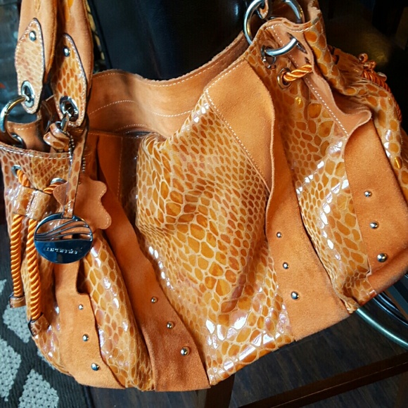 Purse - Picture 3 of 3