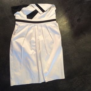 Stunning strapless dress