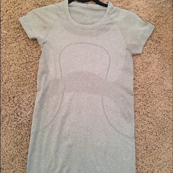 Lululemon swiftly tank