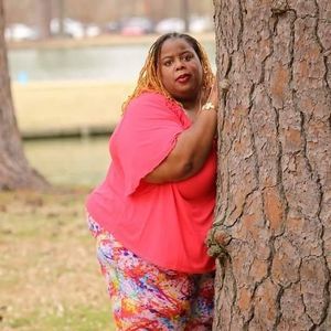 Meet your Posher, Celia