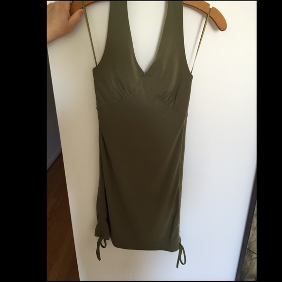 Arden B halter