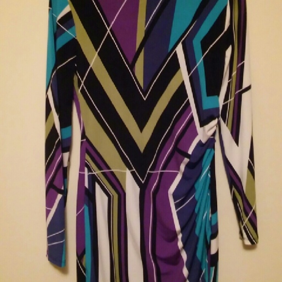 Dress - Picture 2 of 2