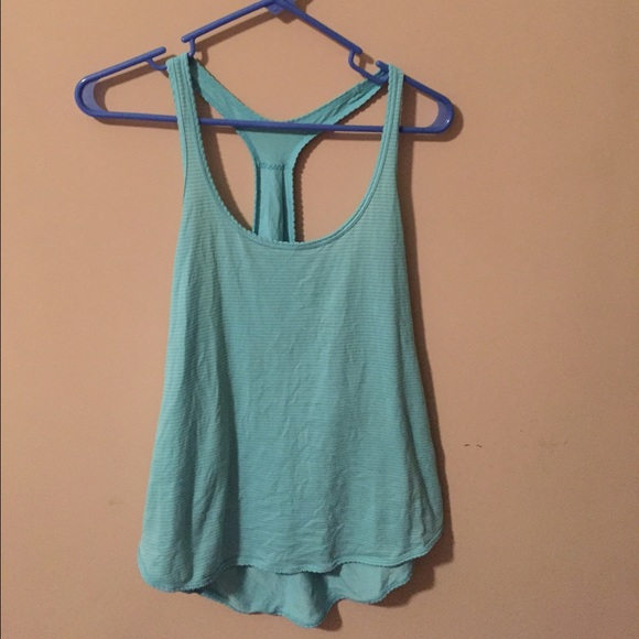 Lululemon tank
