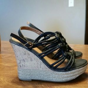 MIA Size 8.5 Wedge