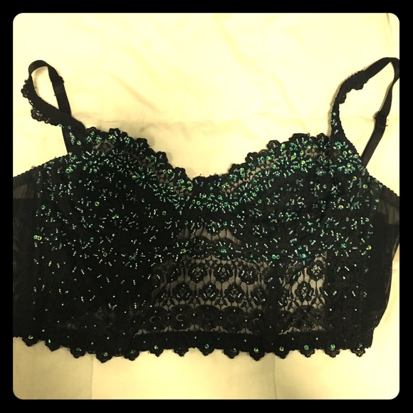Lace green/black crop top