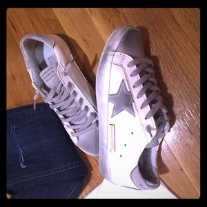 sneakers that look dirty