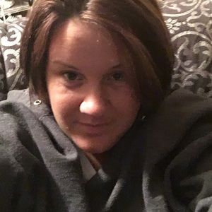 Meet your Posher, Cara