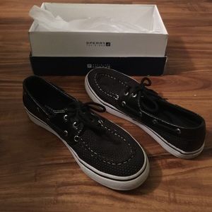 Black sperry top siders