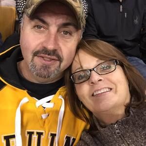 Meet your Posher, Monique