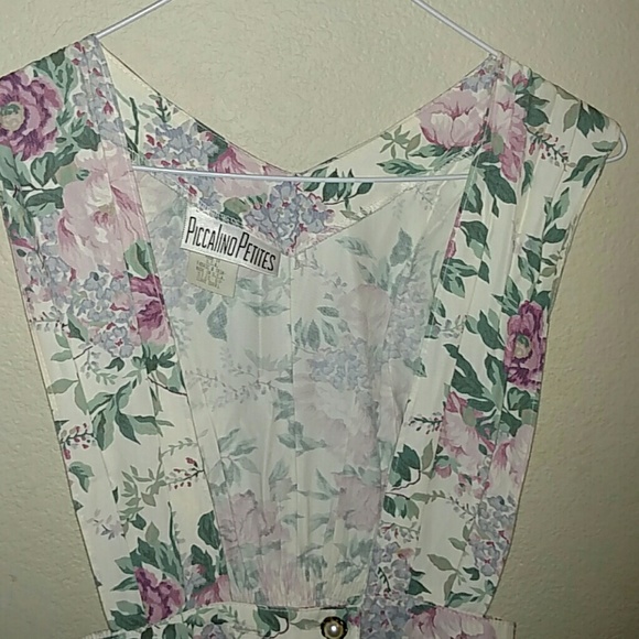 Dress - Picture 4 of 4