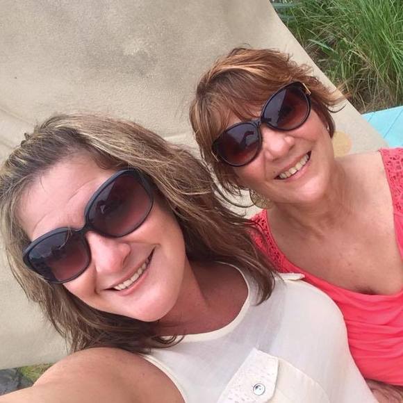 Meet your Posher, Mandy - Picture 1 of 1