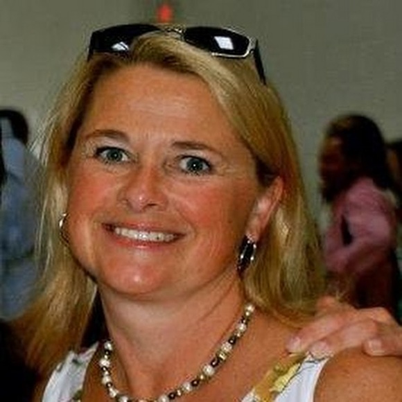 Meet your Posher, Elizabeth - Picture 1 of 1