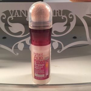 Maybelline Instant Age Rewind Eraser