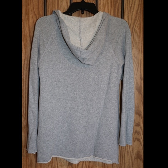 Calvin Klein Sweater - Picture 4 of 4