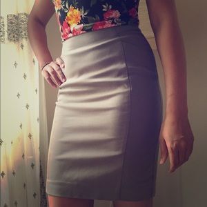 Grey/Green pencil skirt
