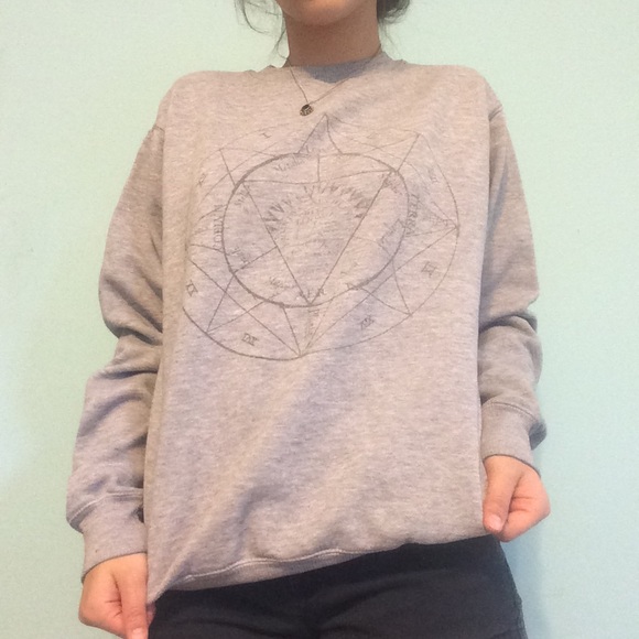 Brandy Melville Crewneck Sweatshirt