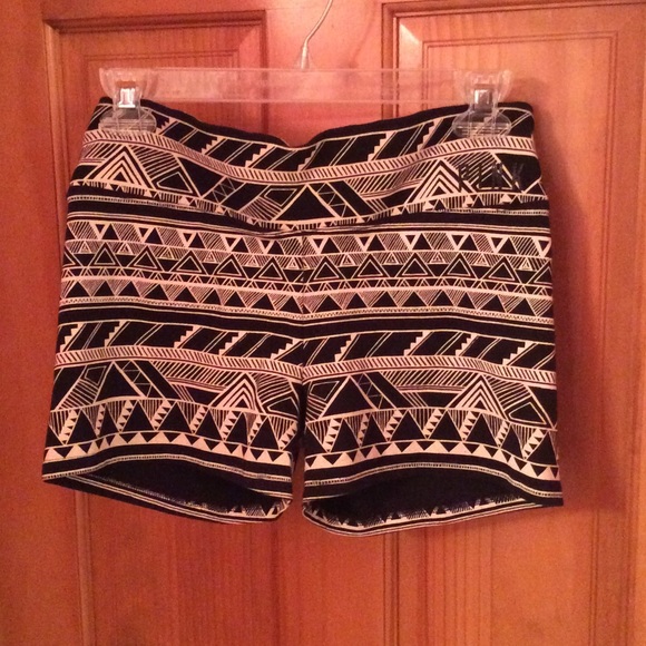 Victoria's Secret Pink Yoga Shorts - Picture 1 of 4