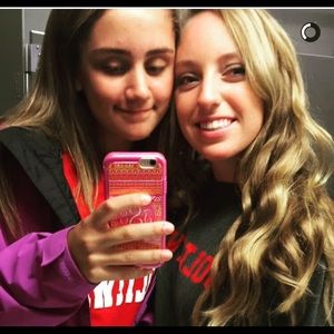 Meet your Posher, Dana