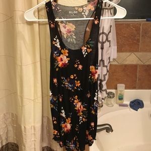 Floral tank