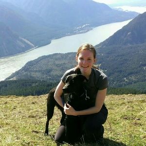 Meet your Posher, Stacy