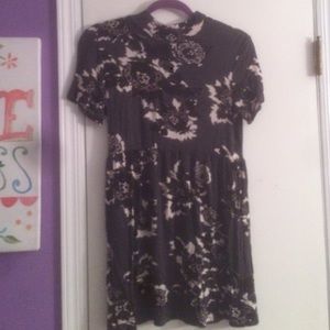 Gray Tunic/Dress with Black & White Floral print