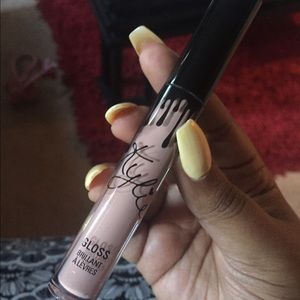 Kylie Lip Kit GLOSS