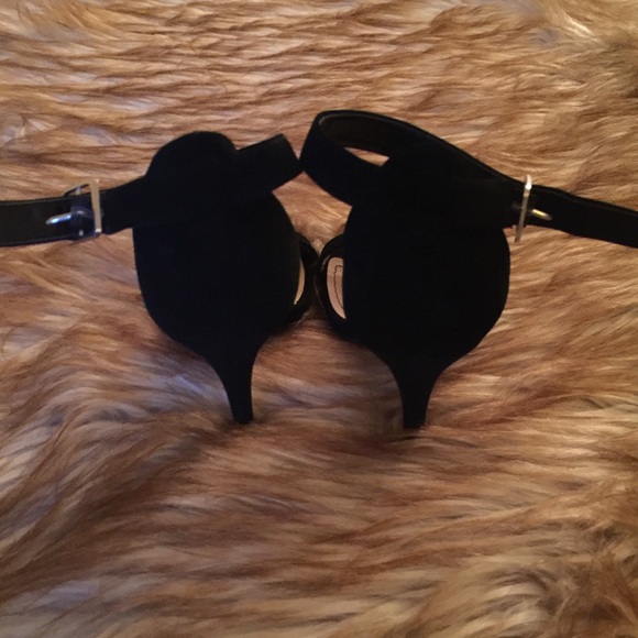 Anne Michelle - Picture 2 of 2