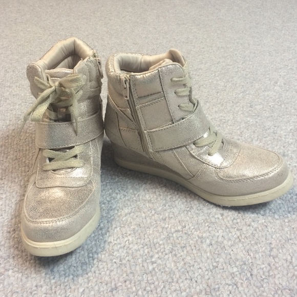 Cherokee wedge sneaker boots - Picture 3 of 3