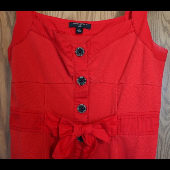 Bright Red Dress With Buttons and Bow - Picture 4 of 4