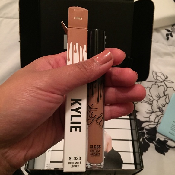 Kylie Lip Gloss: Literally