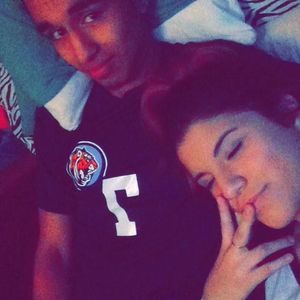 Meet your Posher, Caitlin