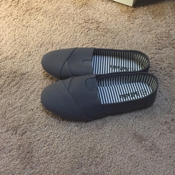 Causal shoes