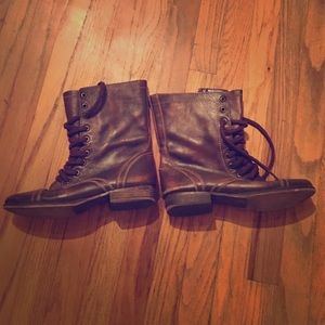 Steve Madden low boots