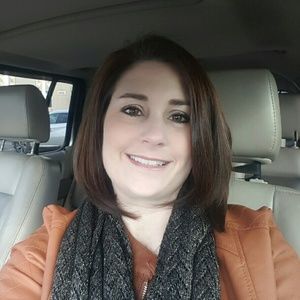 Meet your Posher, Christy