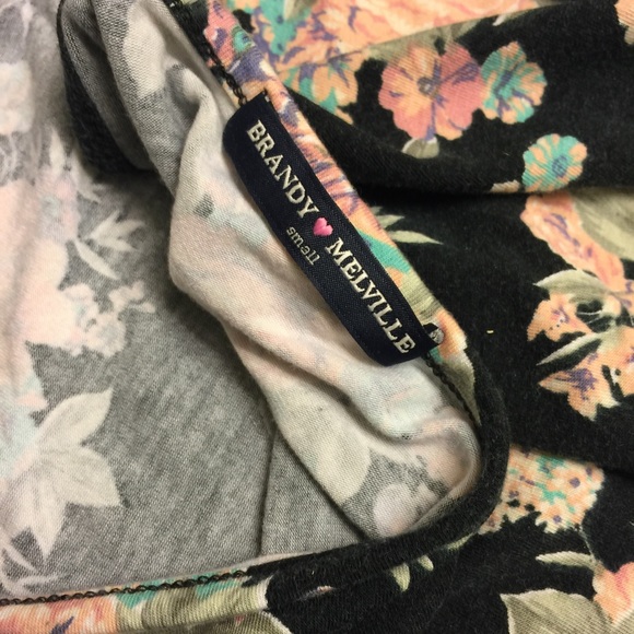 SOLD Brandy Melville halter top - Picture 3 of 3