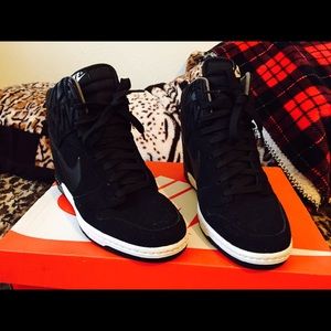 Women Nike dunk sky high