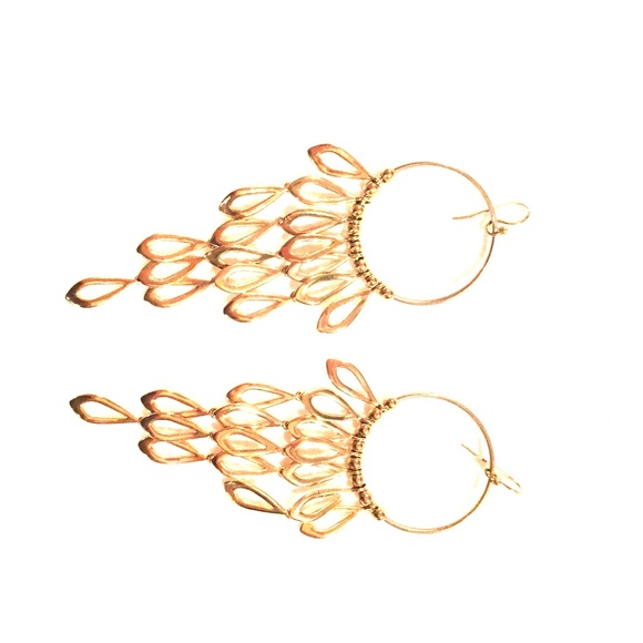 Chandelier earrings