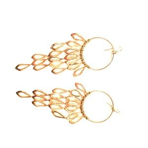 Chandelier earrings