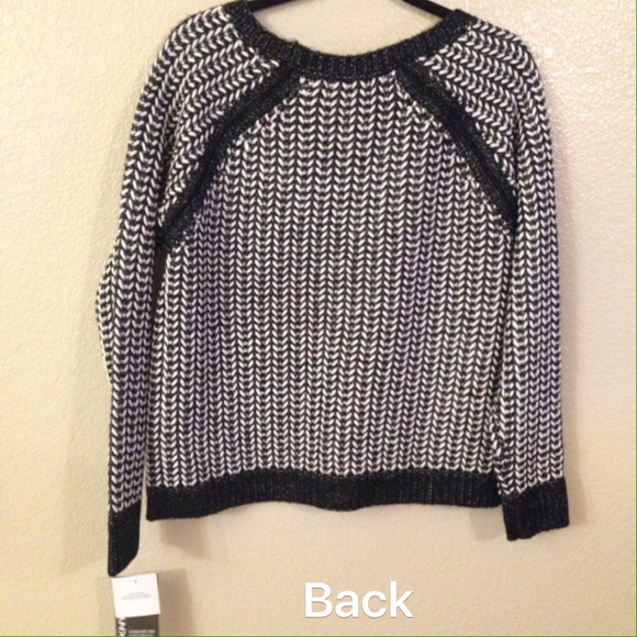 👕👕DKNY Jeans sweater!! - Picture 2 of 4