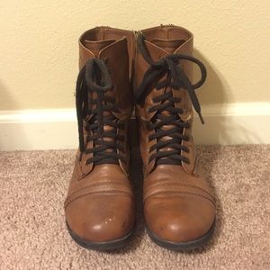Madden Girl Combat Boots 7.5